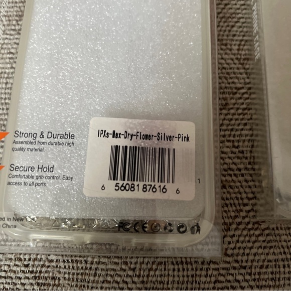 Kiko Iphone XsMax case- 3 pcs. - Picture 5 of 7